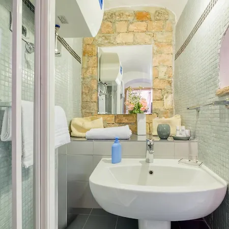 Oltremare - Near Casino - Happy Sanremo