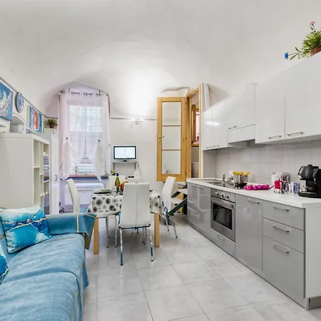 Oltremare - Near Casino - Happy * Sanremo